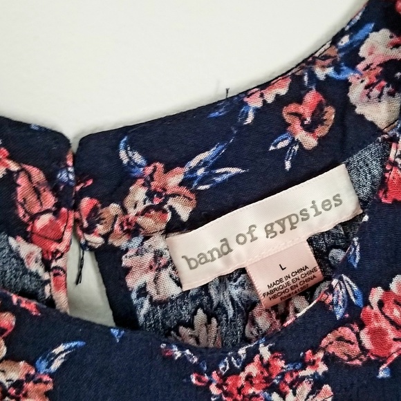 Tunic - Picture 5 of 6